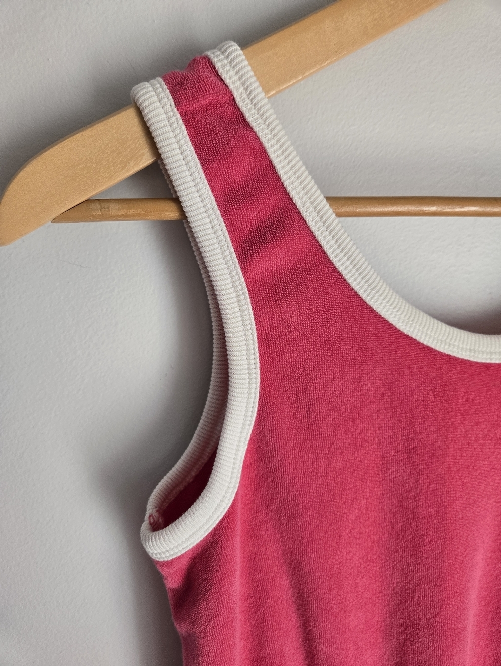 GAP Hot Pink Tank One-Piece with White Trim - Picture 2 of 9